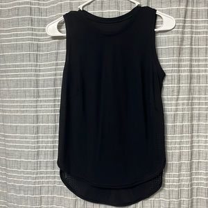black mesh tank